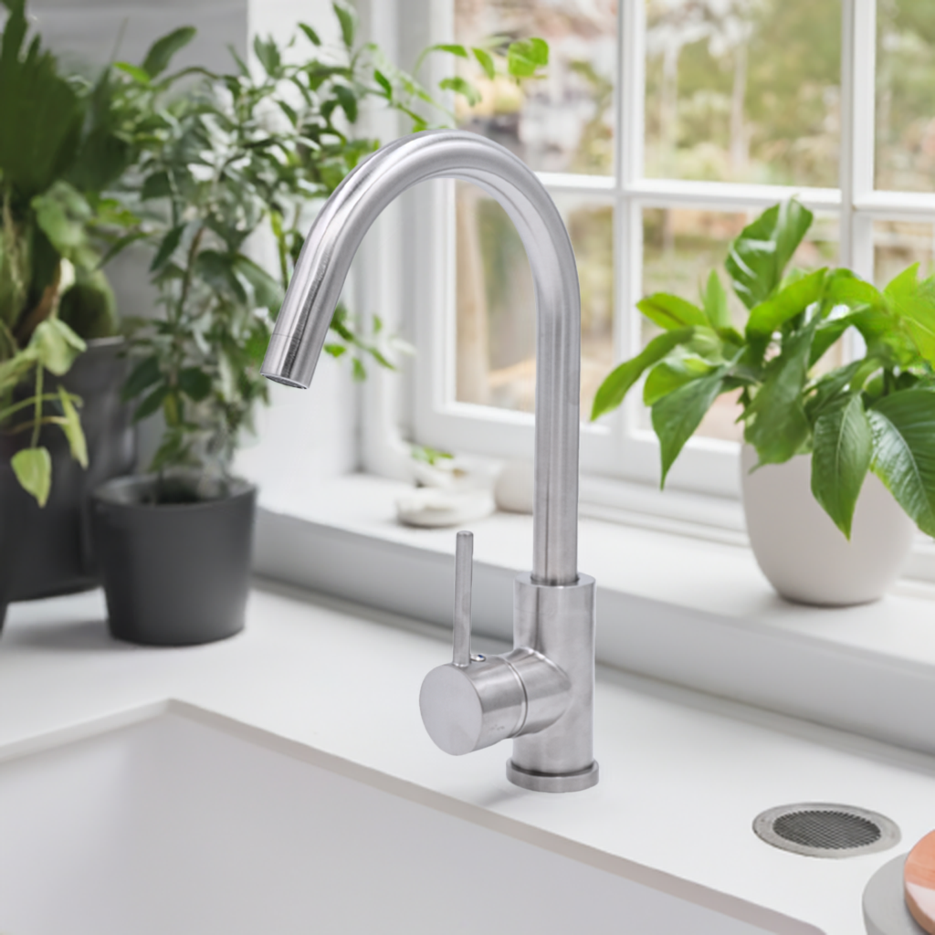 Pris Round Mixer Brushed Nickel